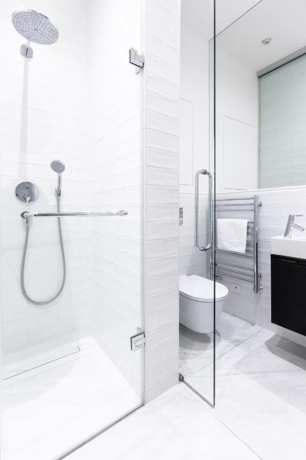 Turnkey I Premium Apartment Прага Екстериор снимка