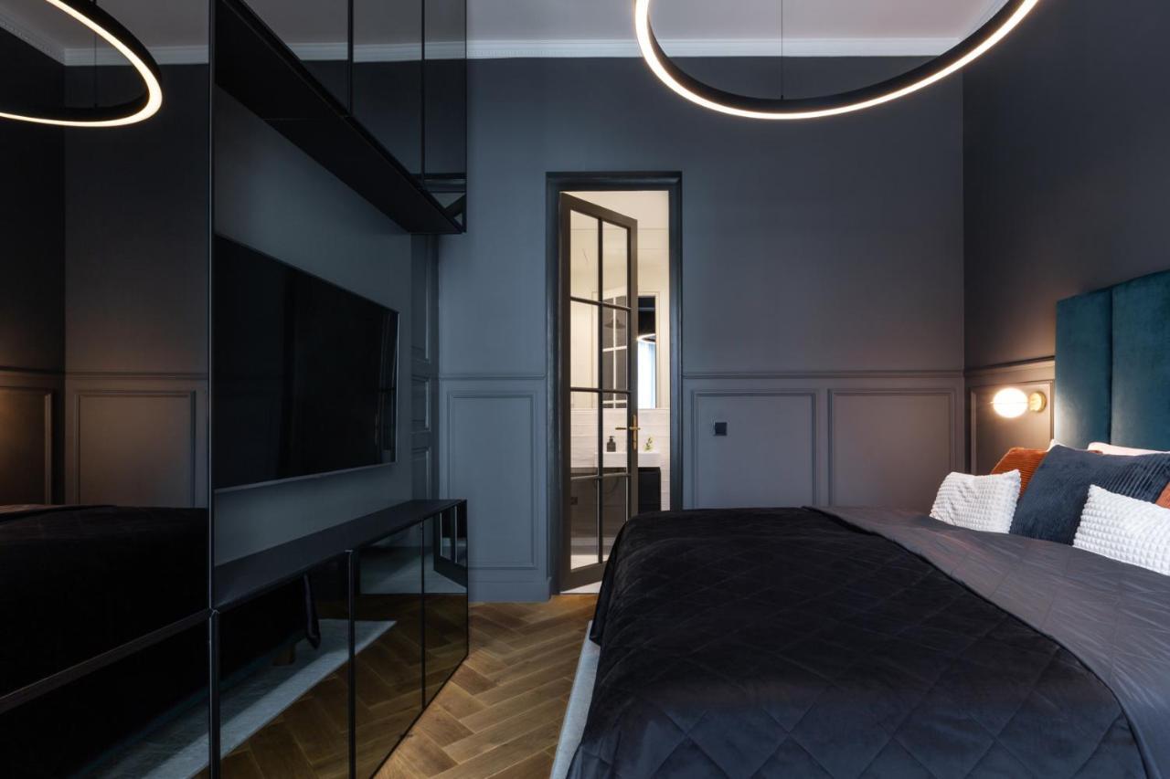 Turnkey I Premium Apartment Прага Екстериор снимка