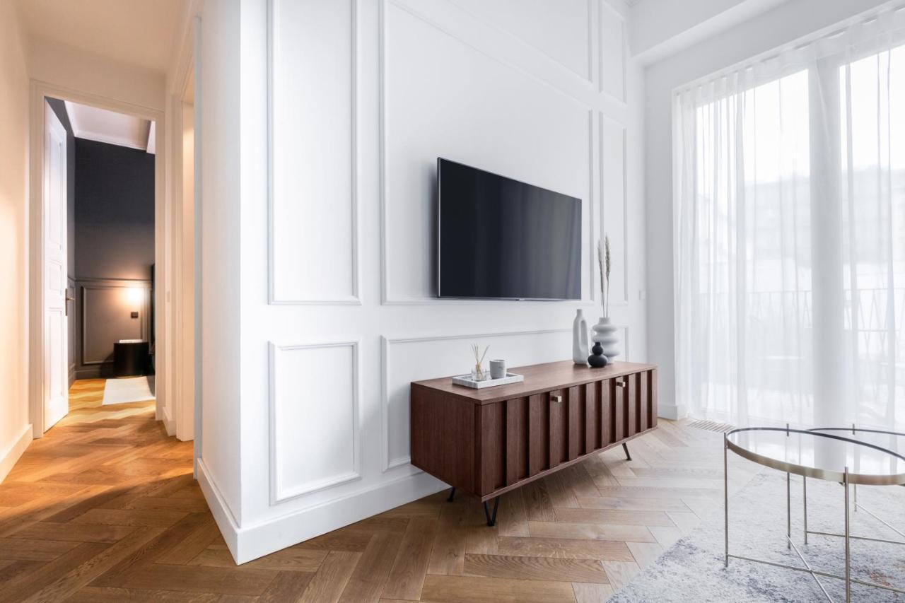 Turnkey I Premium Apartment Прага Екстериор снимка